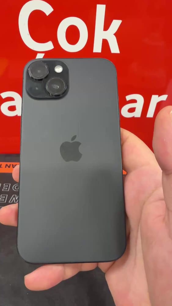iPhone 15 128 gb pil :88 - 2