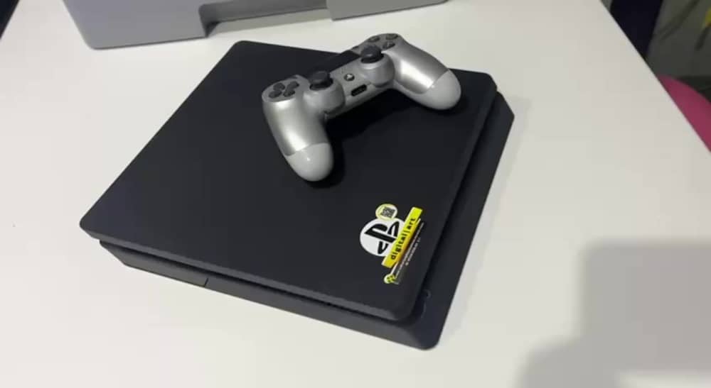 PS4 SLİM 2.EL GARANTİLİ · DIGITAL ART SAKARYA · KONSOL MAĞAZASI - 2