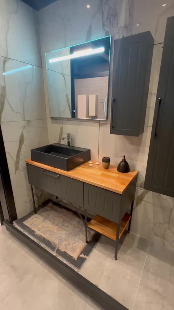 Beta Antrasit Lake 120*45 cm Çanaklı Masifpan Metal Ayaklı Banyo Set - 2
