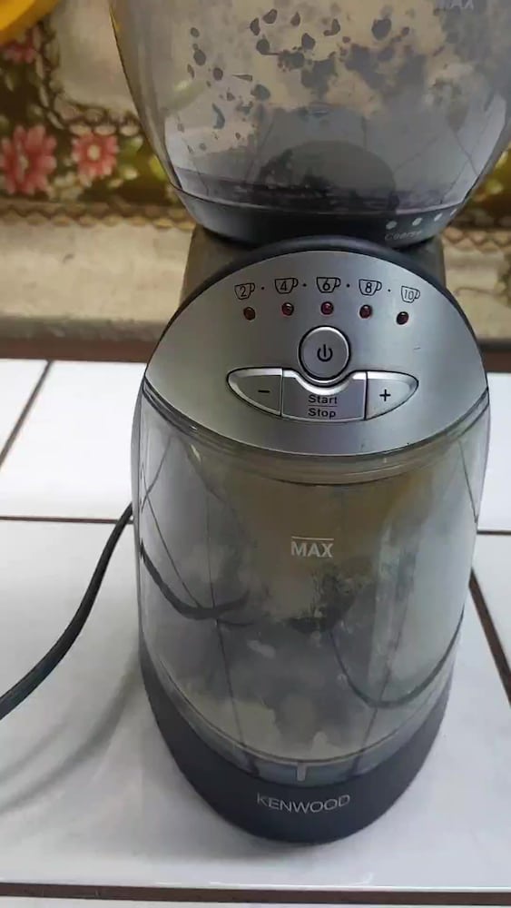 Kenwood CG600 ÇEKİRDEK KAHVE ÖĞÜTÜCÜSÜ HERHANGİ BİR SORUNU PROBLEMİ YO - 2