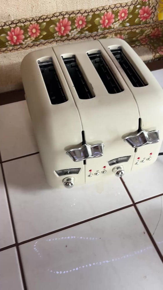 Delonghi Ekmek Kızartma Makinesi CT04 BG - 2