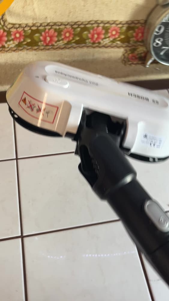 Bosch 2in1 DynamicAqua Unlimited 7 serisi dikey süpürgelerle uyumlu ıs - 2