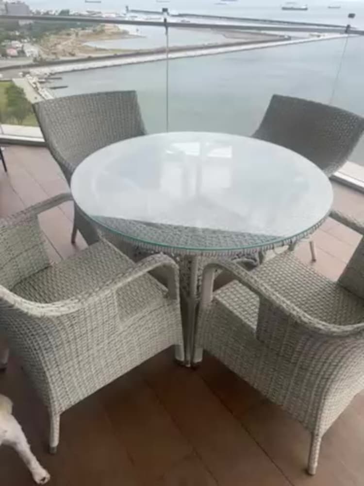 Açık gri 4 kişilik rattan örme balkon takımı - 2
