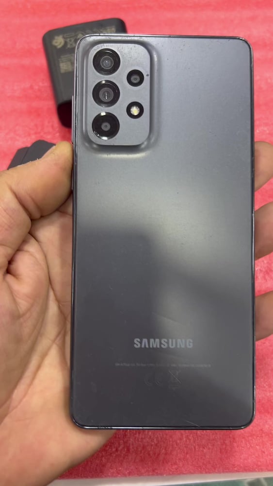 SAMSUNG A73 5G 256/8 GB TR ORJİNAL TEMİZ 2.EL - 2