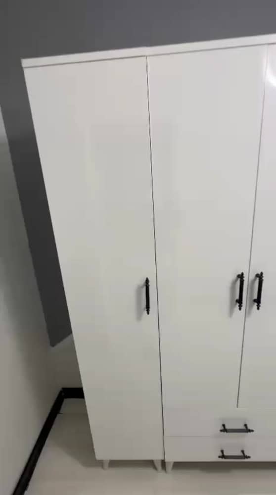 6 KAPILI 6 KAPAKLI BEYAZ DOLAP GARDROP - 2