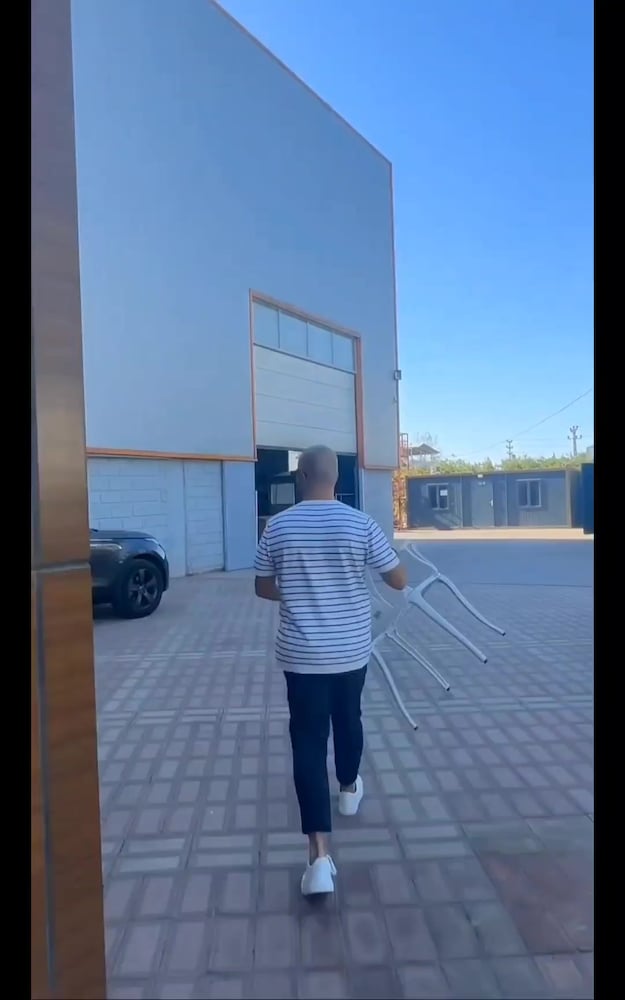 Bahçe Mobilyası Takımı - 2