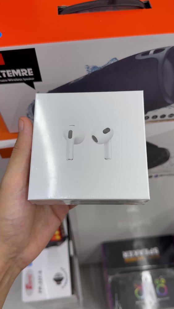 Apple Airpods 3.Nesil Kablosuz Kulaklık - 2
