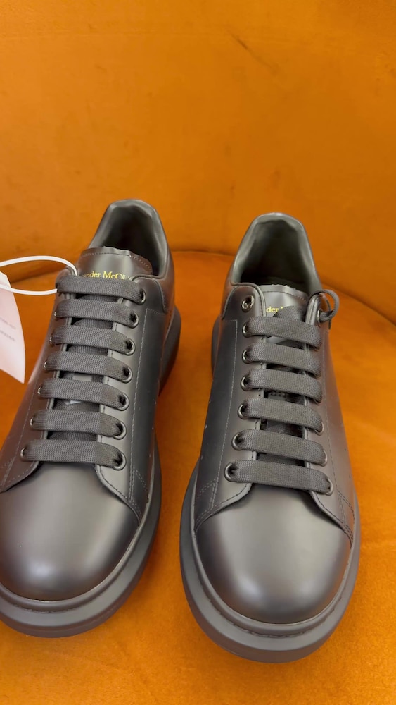 Alexander McQueen Siyah-Beyaz Sneaker 42 - 2