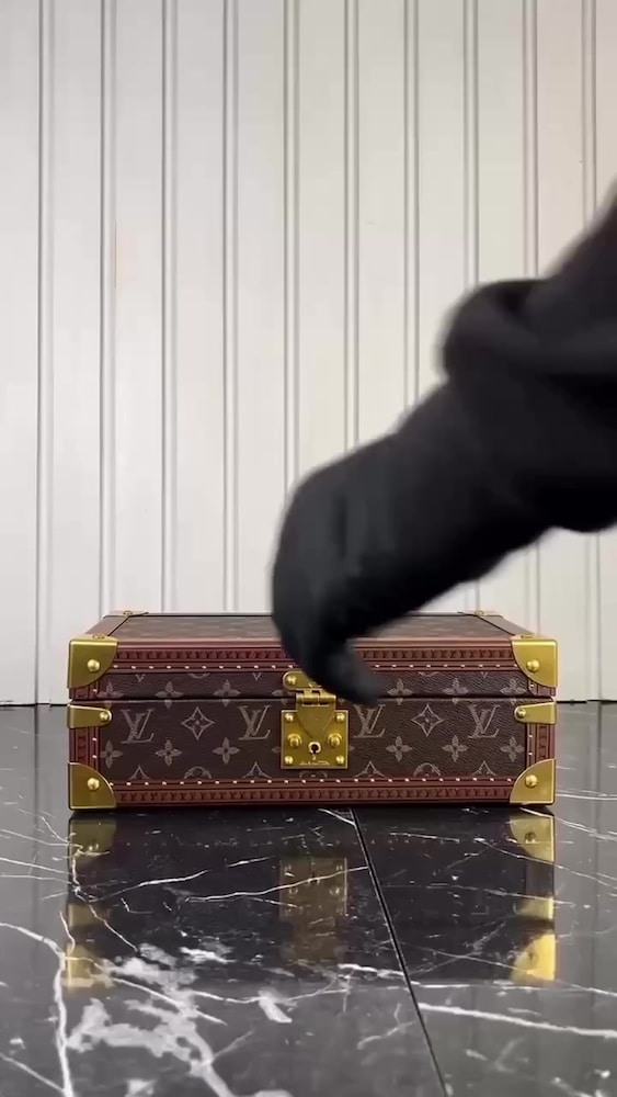 Louis Vuitton Monogram Coffret 8 Montres - 2
