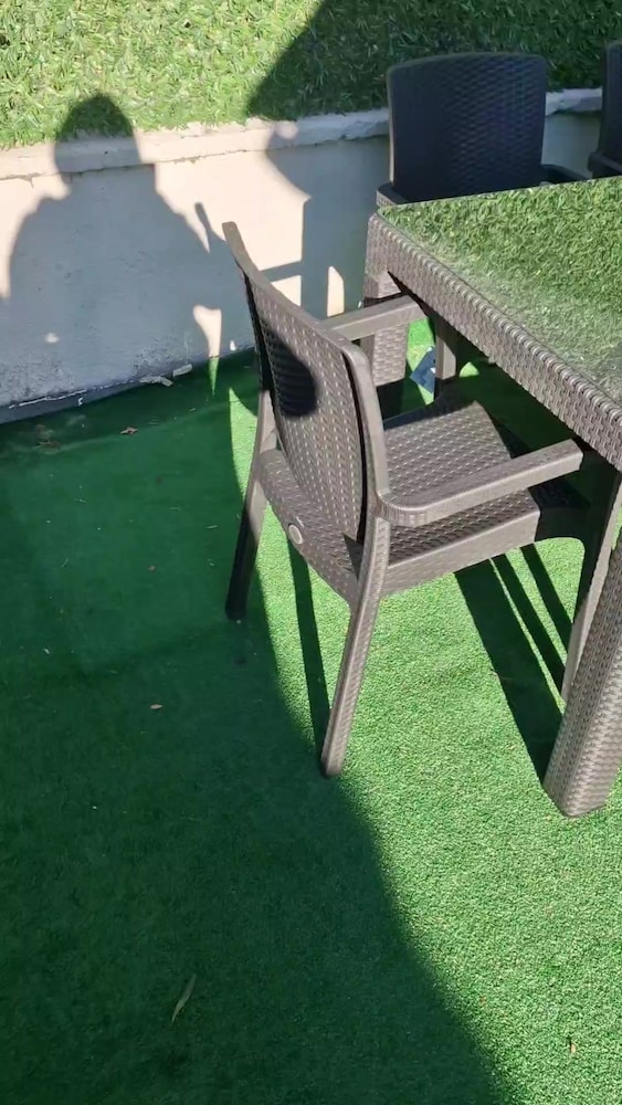 RİPİSSO PLASTİK RATTAN CAMLI ANTRASİT MASA SANDALYE 6’LI - 2