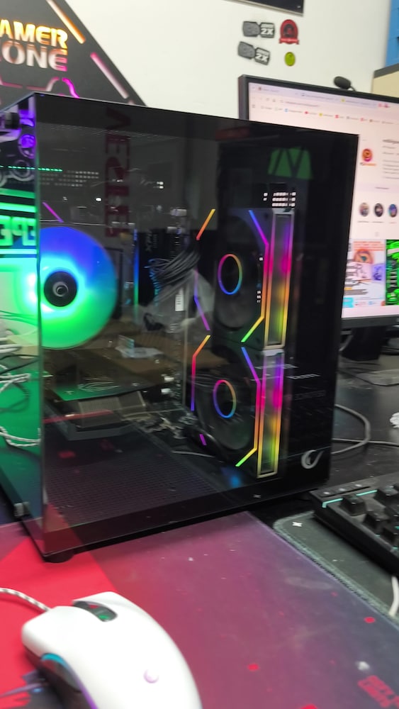 DDR5 Ryzen 5 7500F-16 GB-512 GB-RTX 3060 12 GB-24 İnc 240Hz FHD Monitö - 2